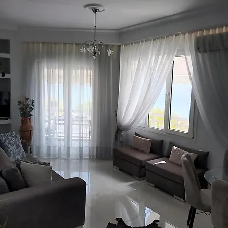 Seancity Apartman *