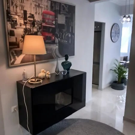 Seancity Apartman Kavála